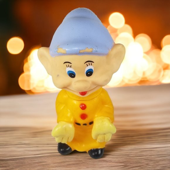 Disney's the Seven Dwarfs 7-Colorful Rubber Squeak Toys a Snow White Colectible - Picture 5 of 16